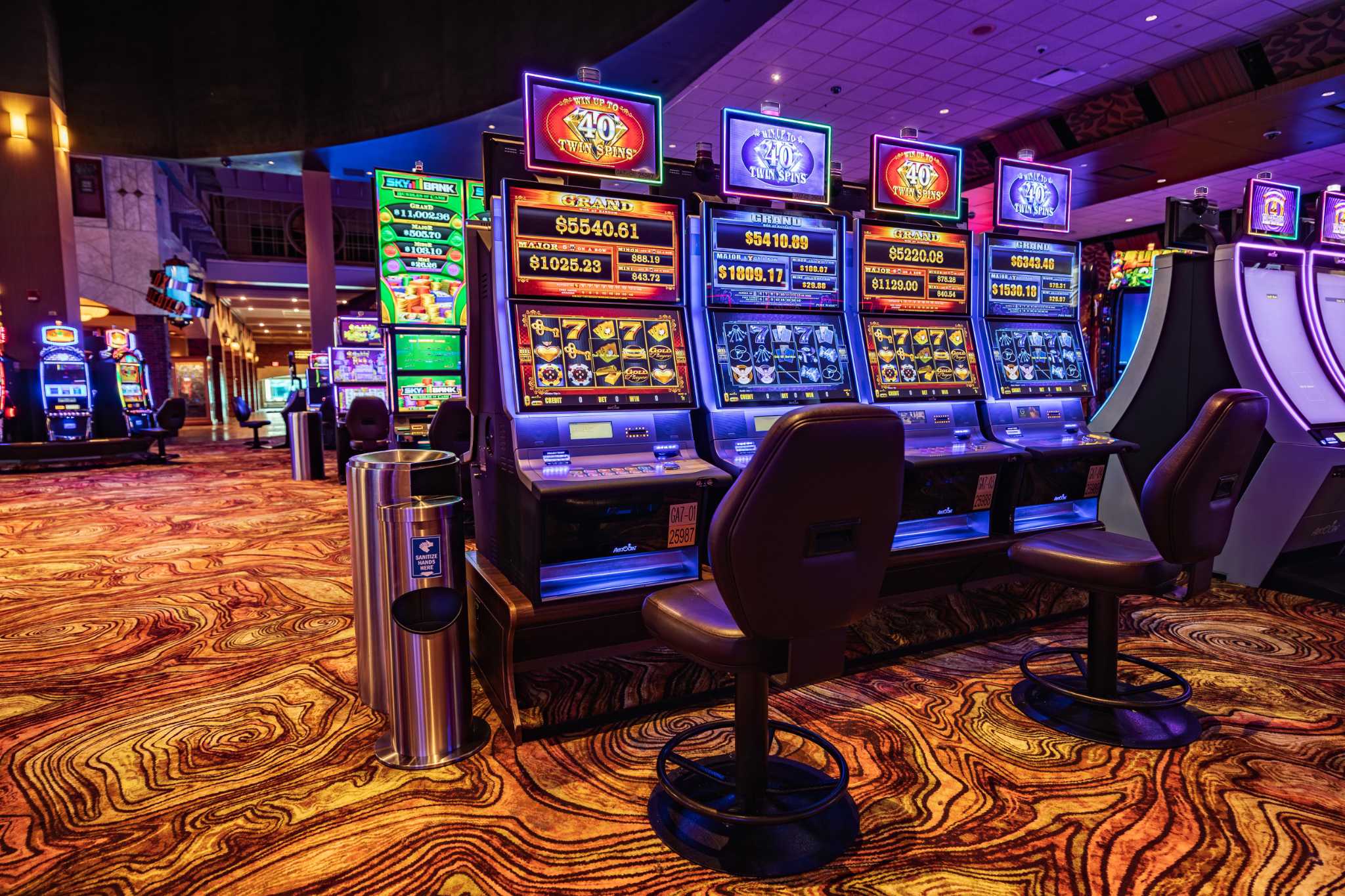 Yazın Çılgınlığı: Popüler Slot Oyunları Rehberi
